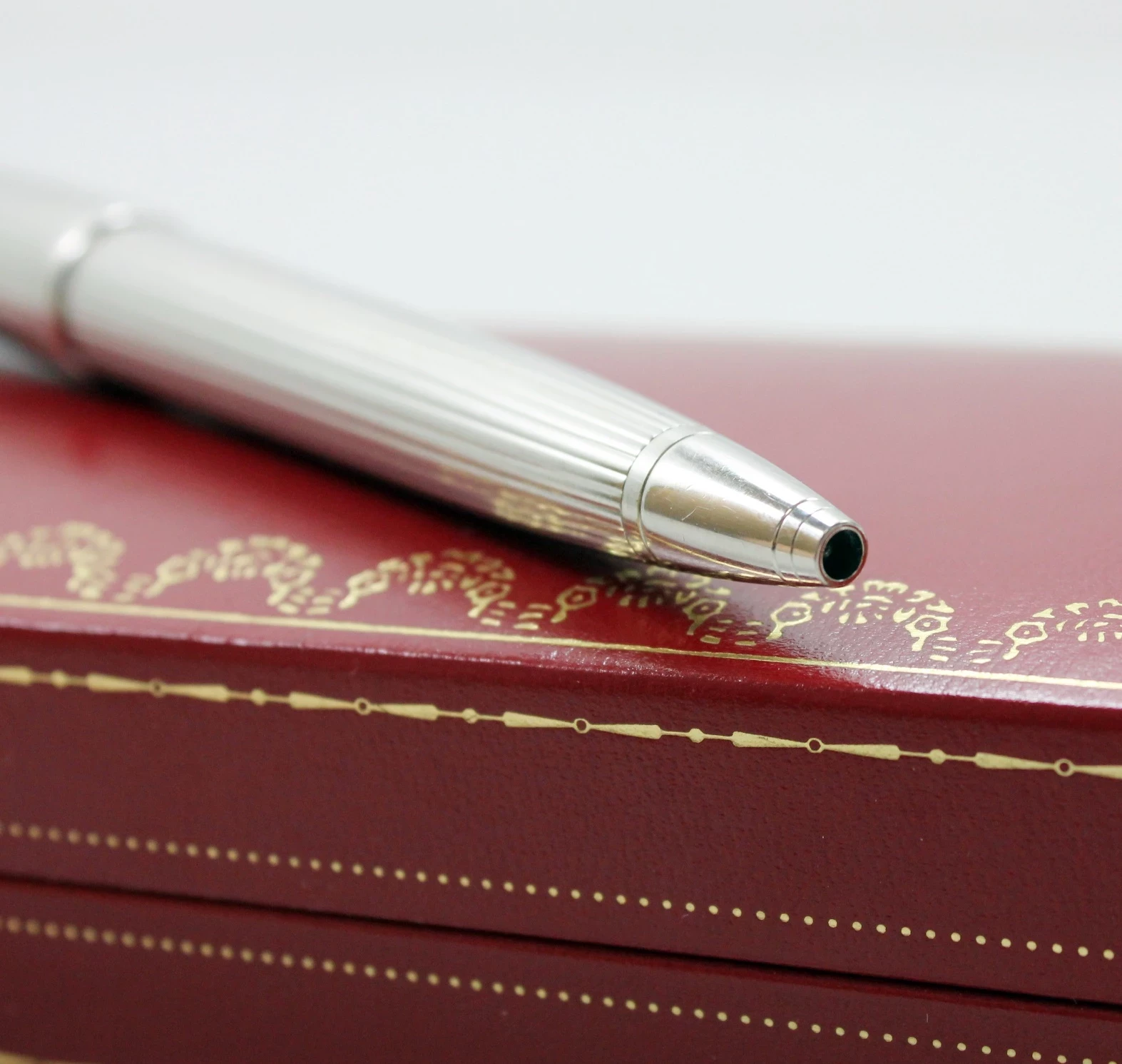 dlugopis-cartier-platinum-plated-ballpoint-pen-rodzaj-235201-388833