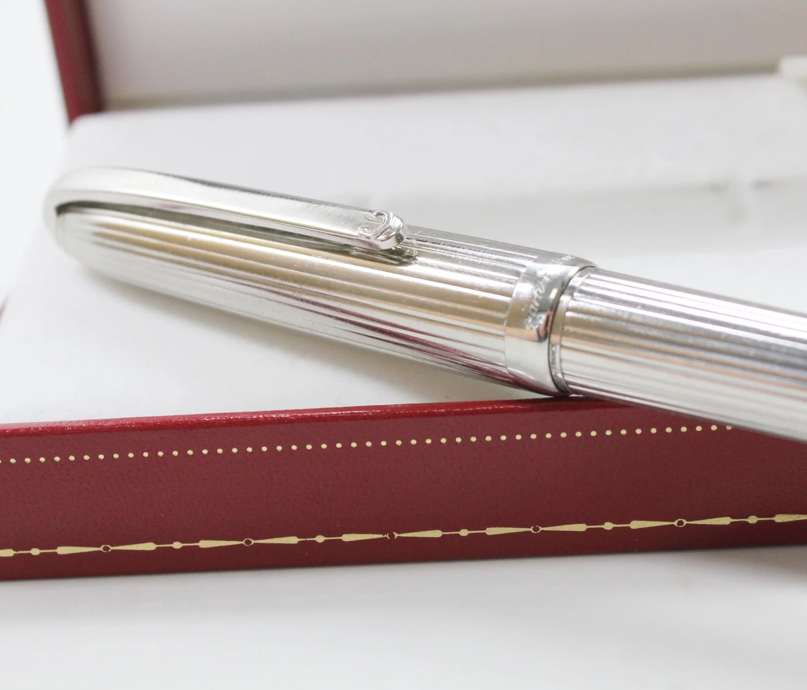dlugopis-cartier-platinum-plated-ballpoint-pen-stan-11323-2