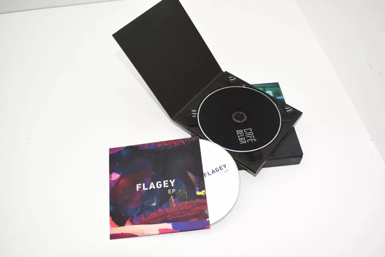TACO HEMINGWAY - CAFE BELGA (CD) + FLAGEY EP
