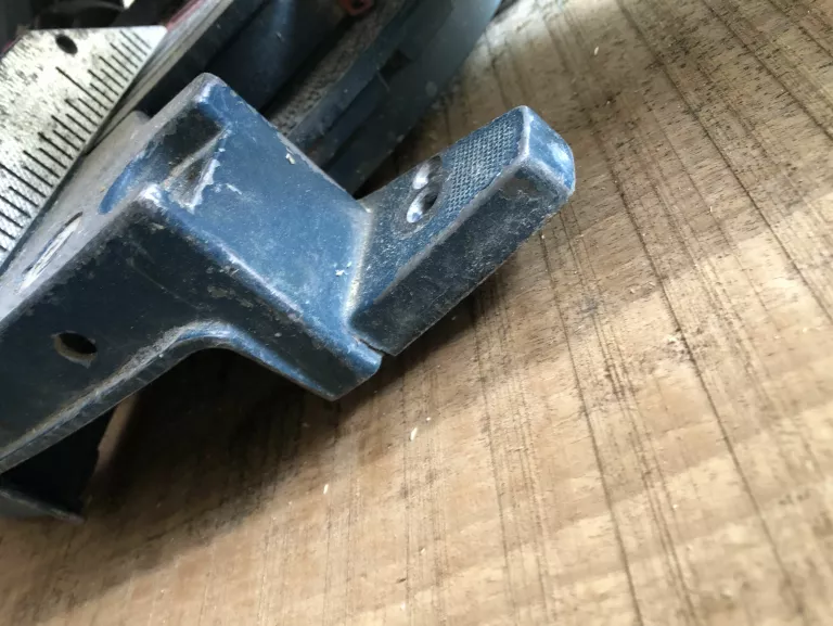 pila-ukosna-bosch-gcm-8-s-uszkodzona-kod-producenta-0601b19200