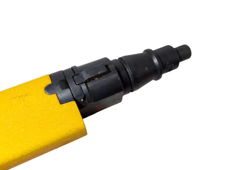 OSADZAK PROCHOWY PÓŁAUTOMATYCZNY DEWALT P3500 TYPE 1