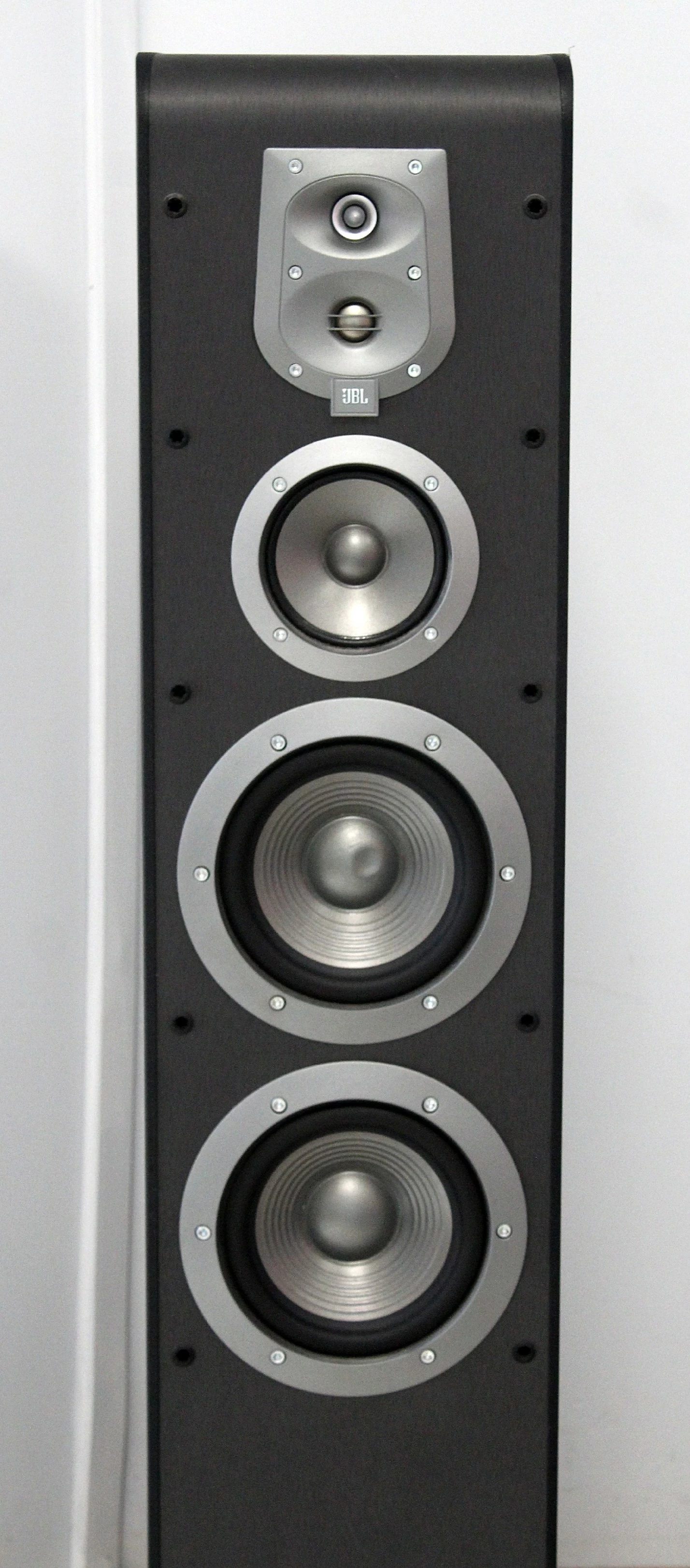 kolumny-podlogowe-jbl-es80-czterodrozne-czarne-100w-waga-zestawu-5000