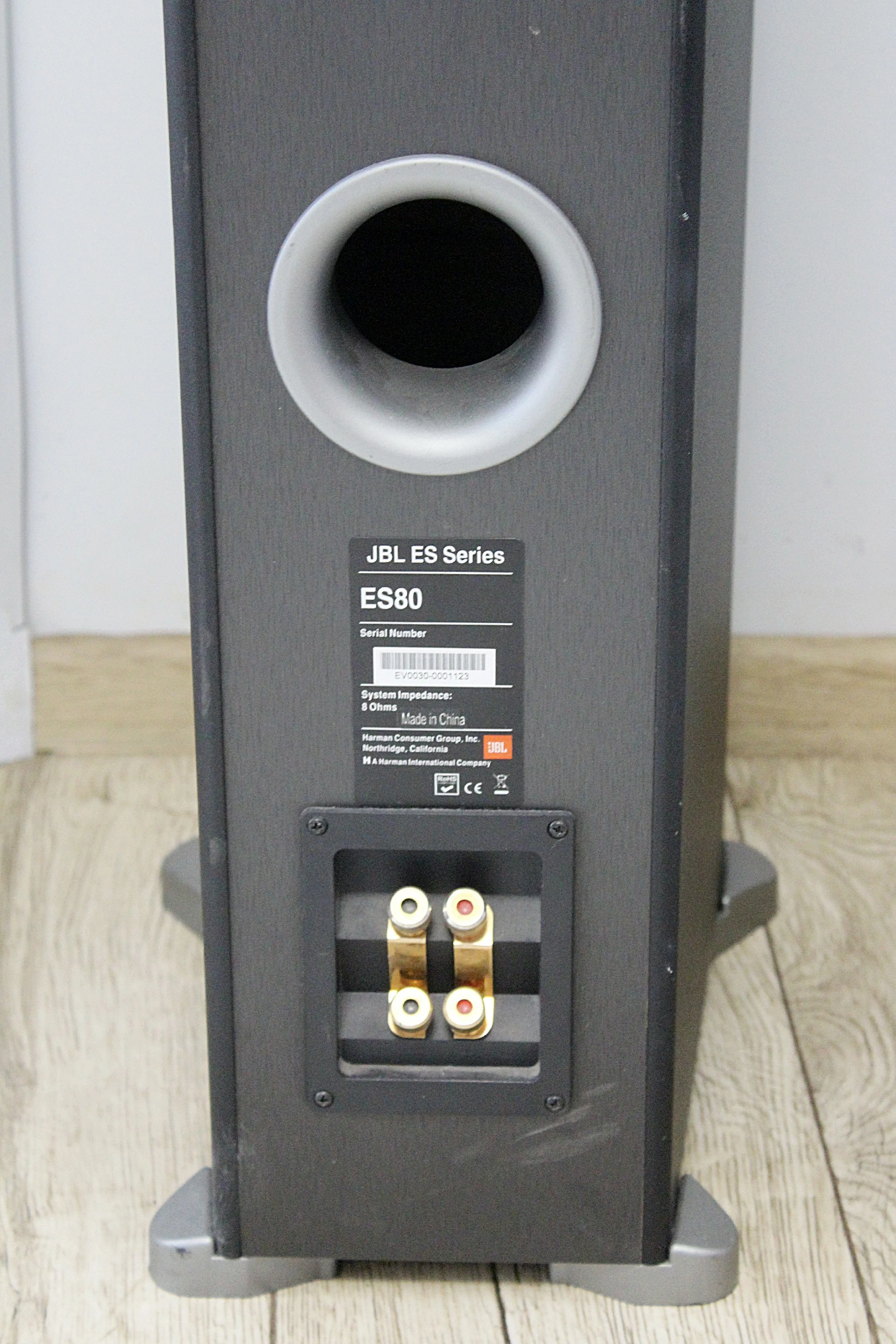 kolumny-podlogowe-jbl-es80-czterodrozne-czarne-100w-skutecznosc-91