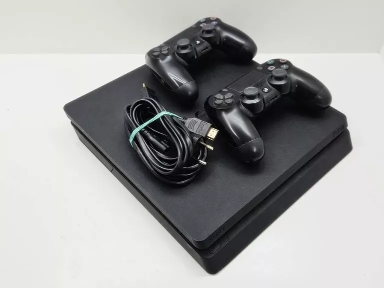 KONSOLA PS4 1TB+2 PADY+OKABLOWANIE