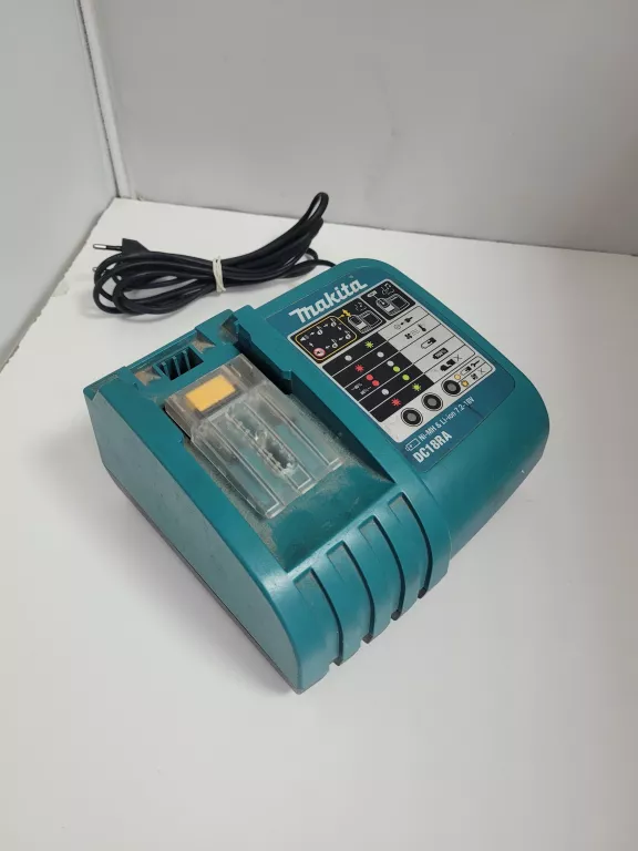 ŁADOWARKA MAKITA DC18RA