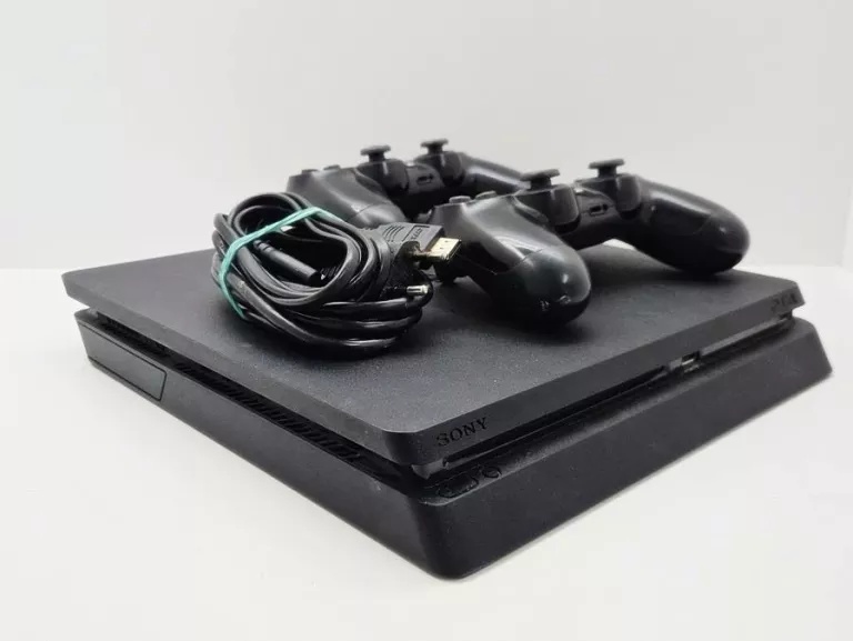KONSOLA PS4 1TB+2 PADY+OKABLOWANIE