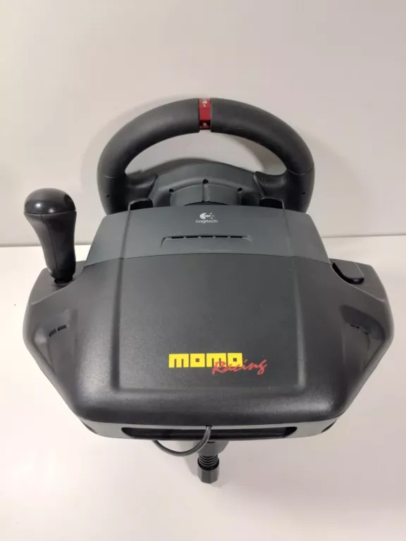 kierownica-pc-logitech-momo-racing-force-pedaly-product-id-3bcb23ab-748c-4411-a70c-c243bd74c010