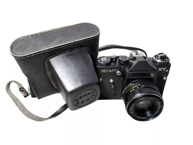 rosyjski-zabytkowy-aparat-zenit-et-1-maja-7a-makow-mazowiecki