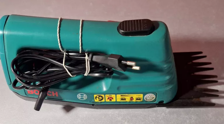 DO ŻYWOPŁOTU BOSCH AGS 70