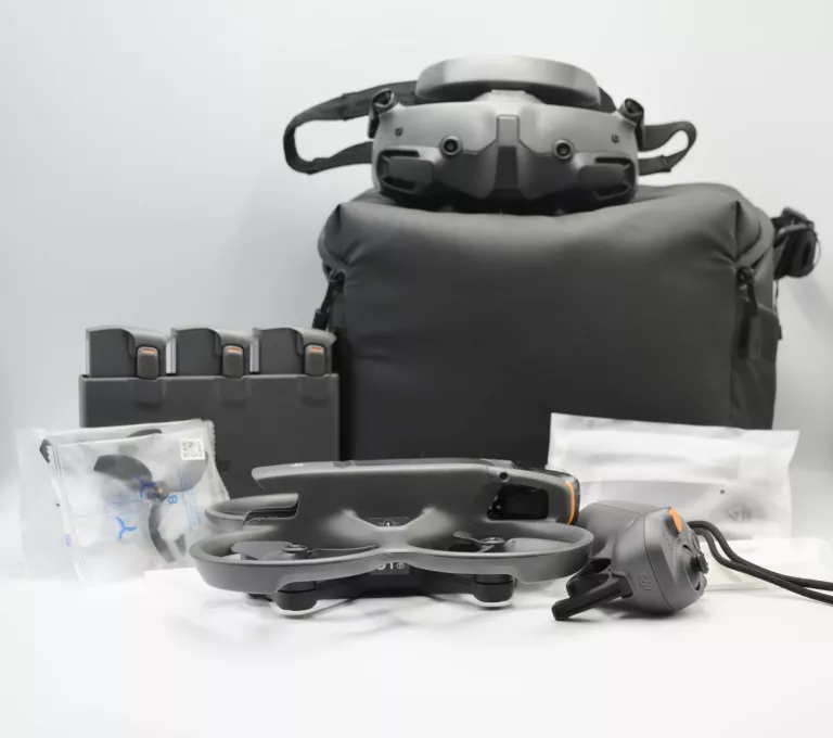 DRON DJI AVATA 2 PRO VIEW COMBO