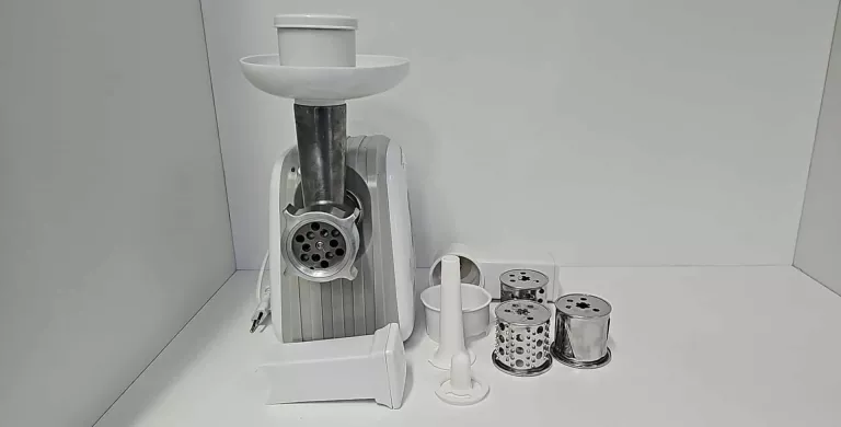 MASZYNKA DO MIĘSA RAVEN EMDM001 1500W/KARTON