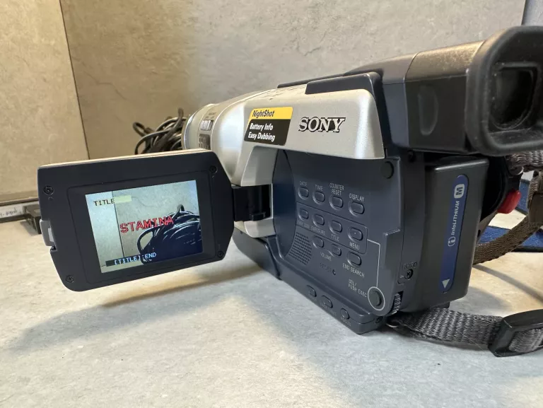 KAMERA SONY CCD -TRV218E