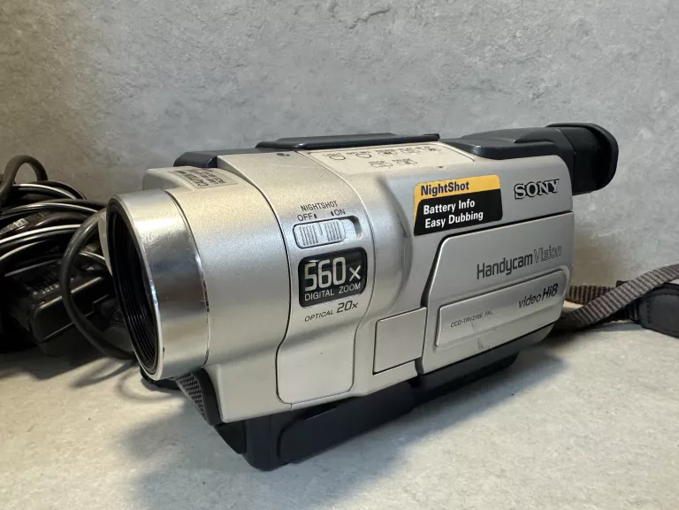 KAMERA SONY CCD -TRV218E