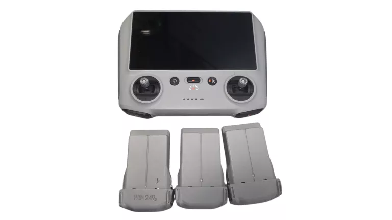 DRON DJI MINI 3 (DJI RC) + 3 AKU/PUD