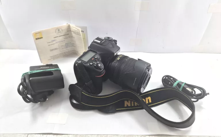 LUSTRZANKA NIKON D7100 KORPUS + OBIEKTYW 18-105 VR PRZEBIEG 9436