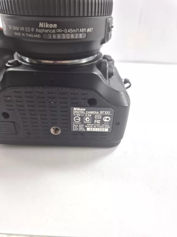 lustrzanka-nikon-d7100-korpus-obiektyw-18-105-vr-przebieg-9436-w-zestawie-814-2