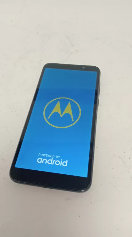TELEFON MOTOROLA MOTO E6 PLAY 2/32 GB