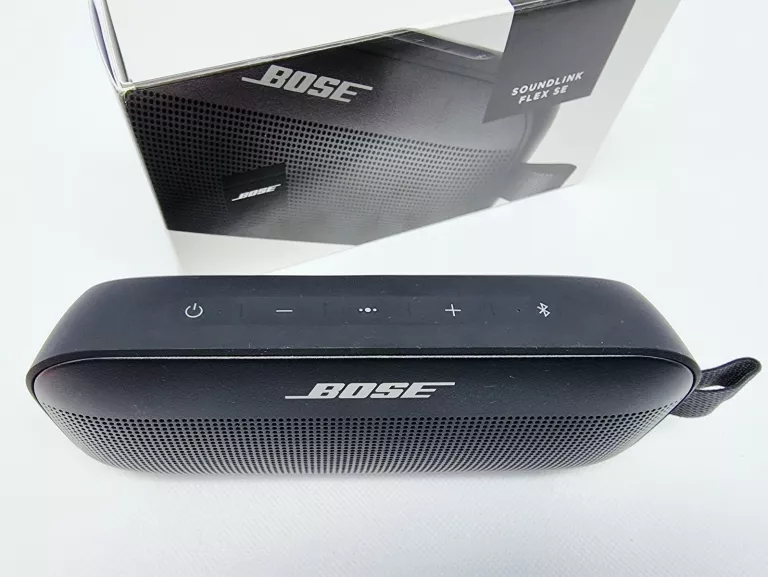 GŁOŚNIK PRZENOŚNY BOSE SOUNDLINK FLEX CZARNY 30 W