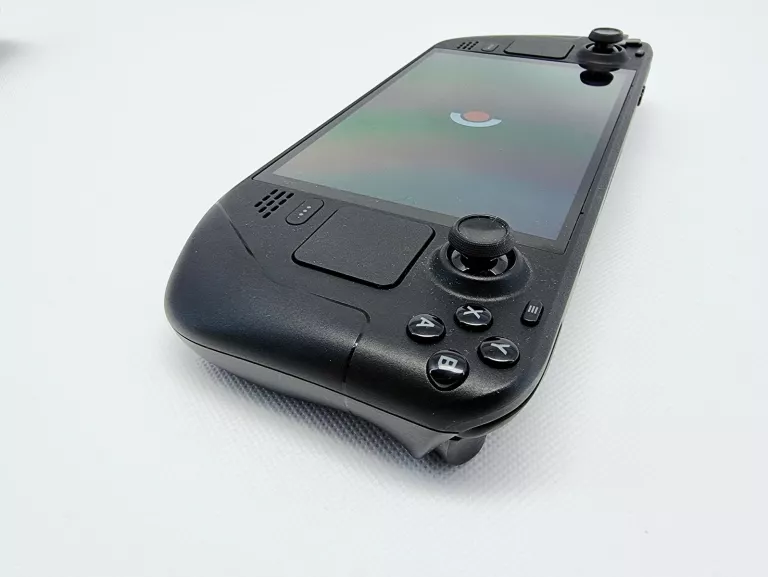 KONSOLA STEAM DECK OLED