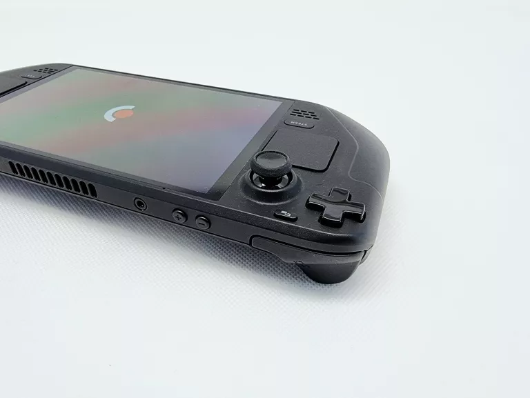 KONSOLA STEAM DECK OLED