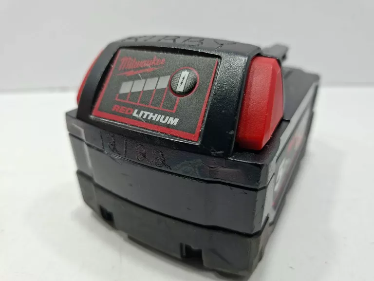 AKUMULATOR M18 5 AH