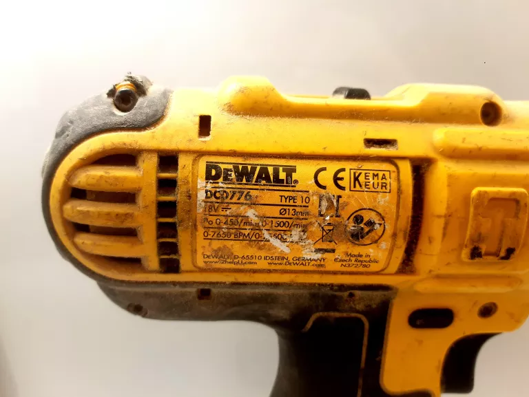 WKRĘTARKA AKUMULATOROWA DEWALT DCD776