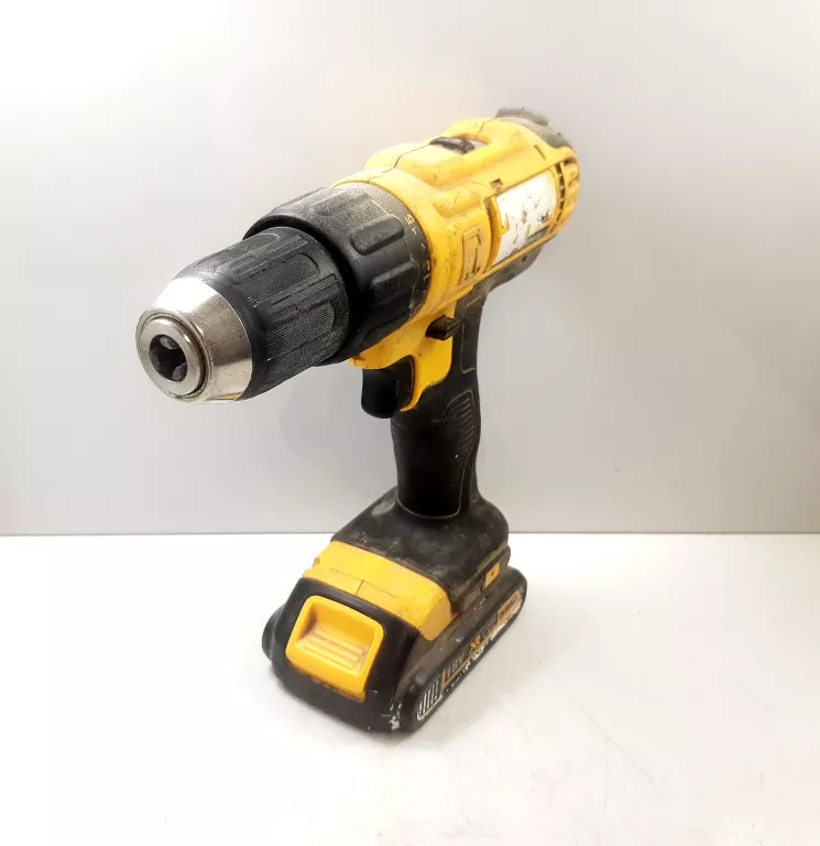 WKRĘTARKA AKUMULATOROWA DEWALT DCD776