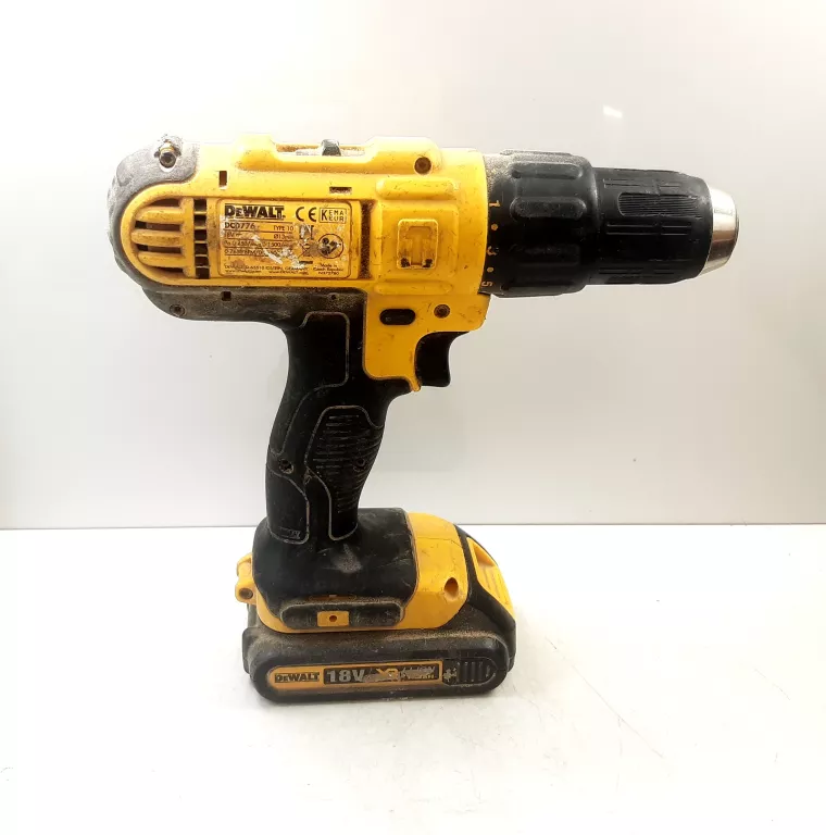WKRĘTARKA AKUMULATOROWA DEWALT DCD776