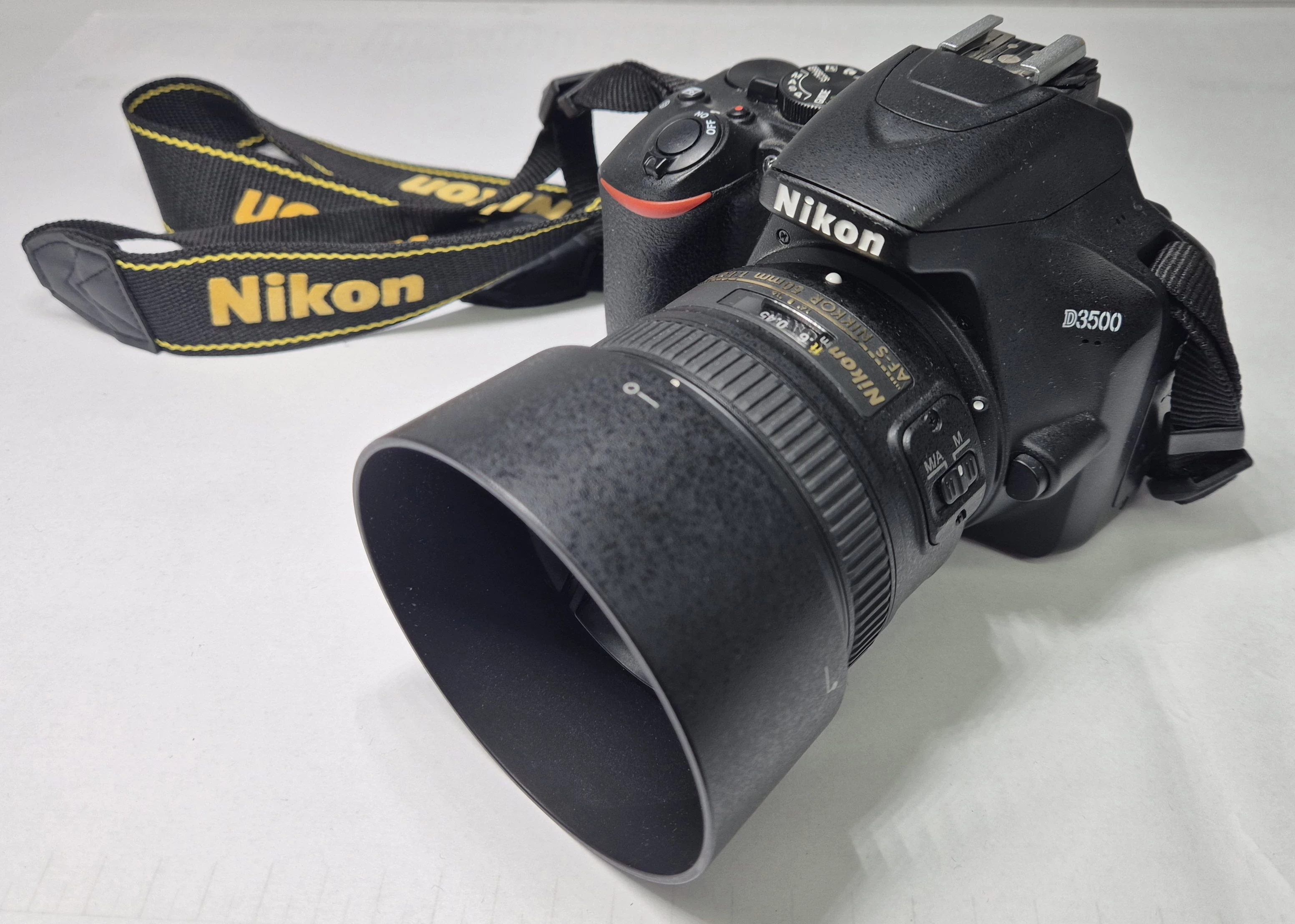 aparat-nikon-d3500obiektyw-nikon-nikkor-50-mm-f18-g-af-s-zestaw-stan-11323-2