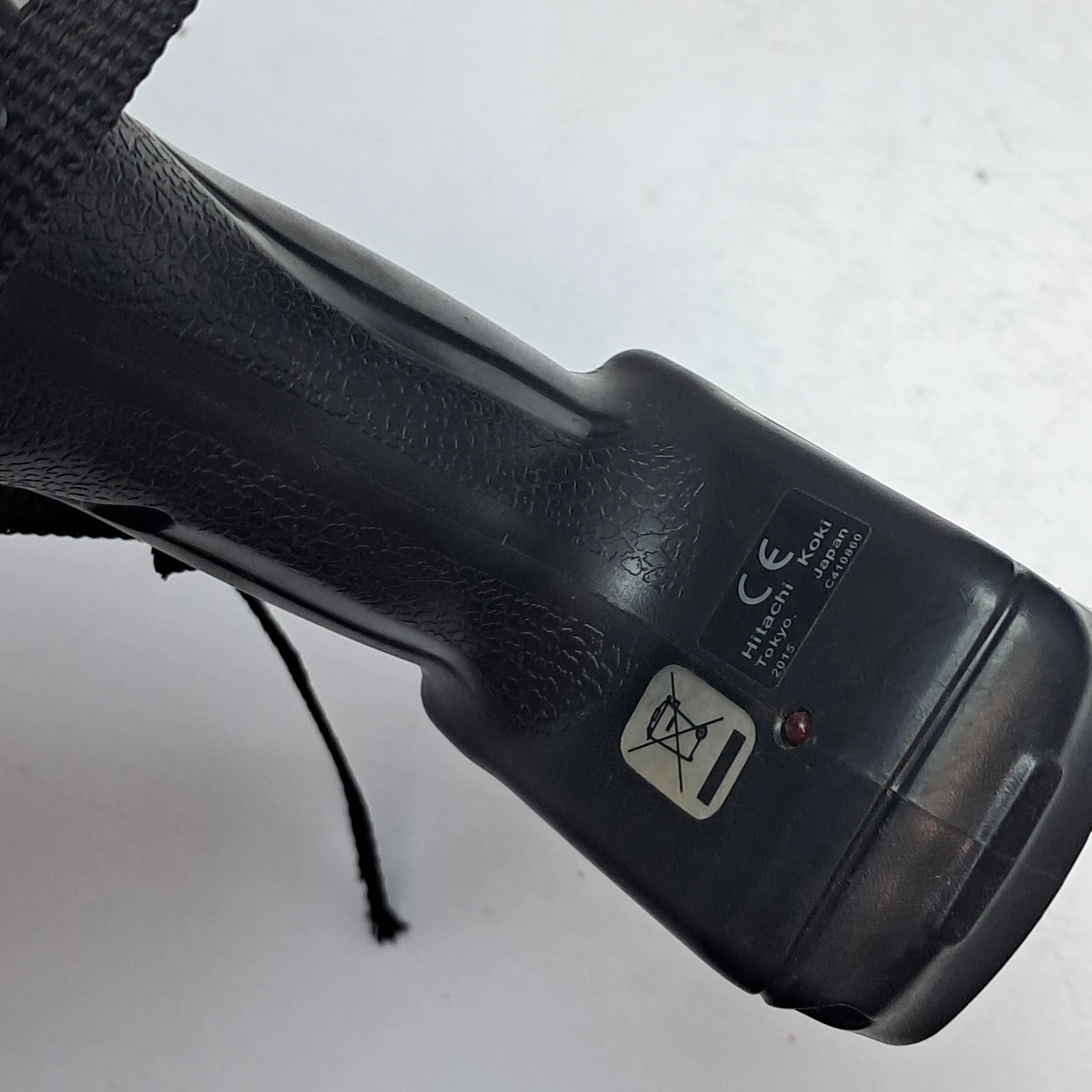 latarka-hitachi-ub10-dl-108-12v-rodzaj-16428-2