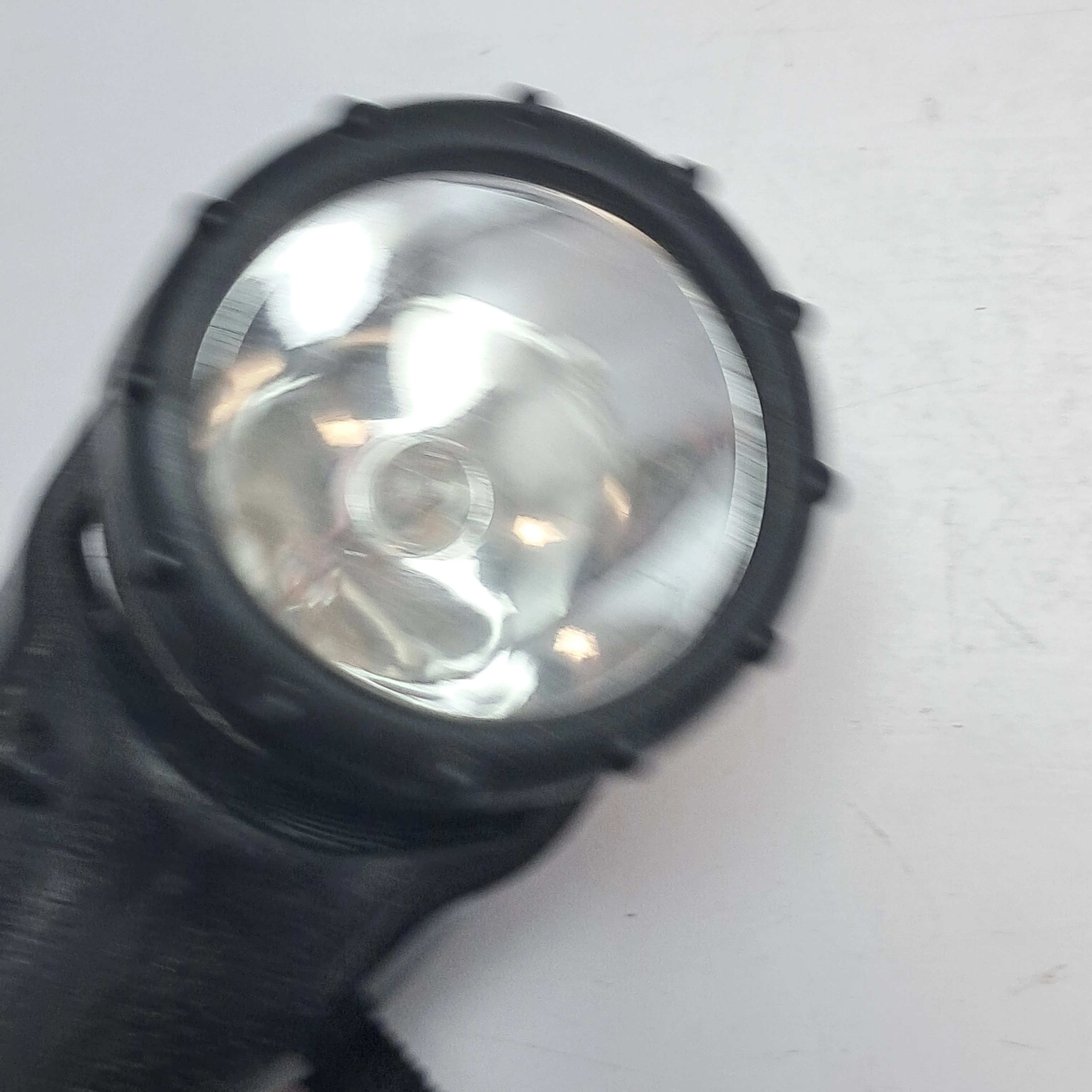 latarka-hitachi-ub10-dl-108-12v-stan-11323-2