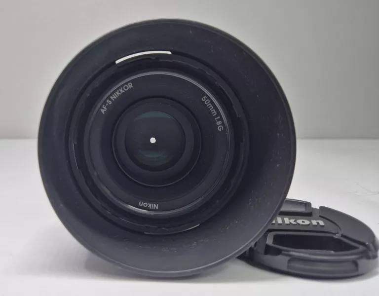 aparat-nikon-d3500obiektyw-nikon-nikkor-50-mm-f18-g-af-s-zestaw-zdjecia-seryjne-500