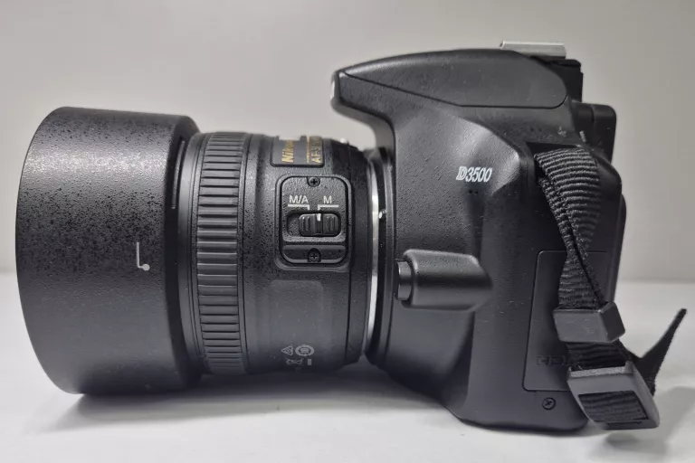 aparat-nikon-d3500obiektyw-nikon-nikkor-50-mm-f18-g-af-s-zestaw-rozdzielczosc-2420