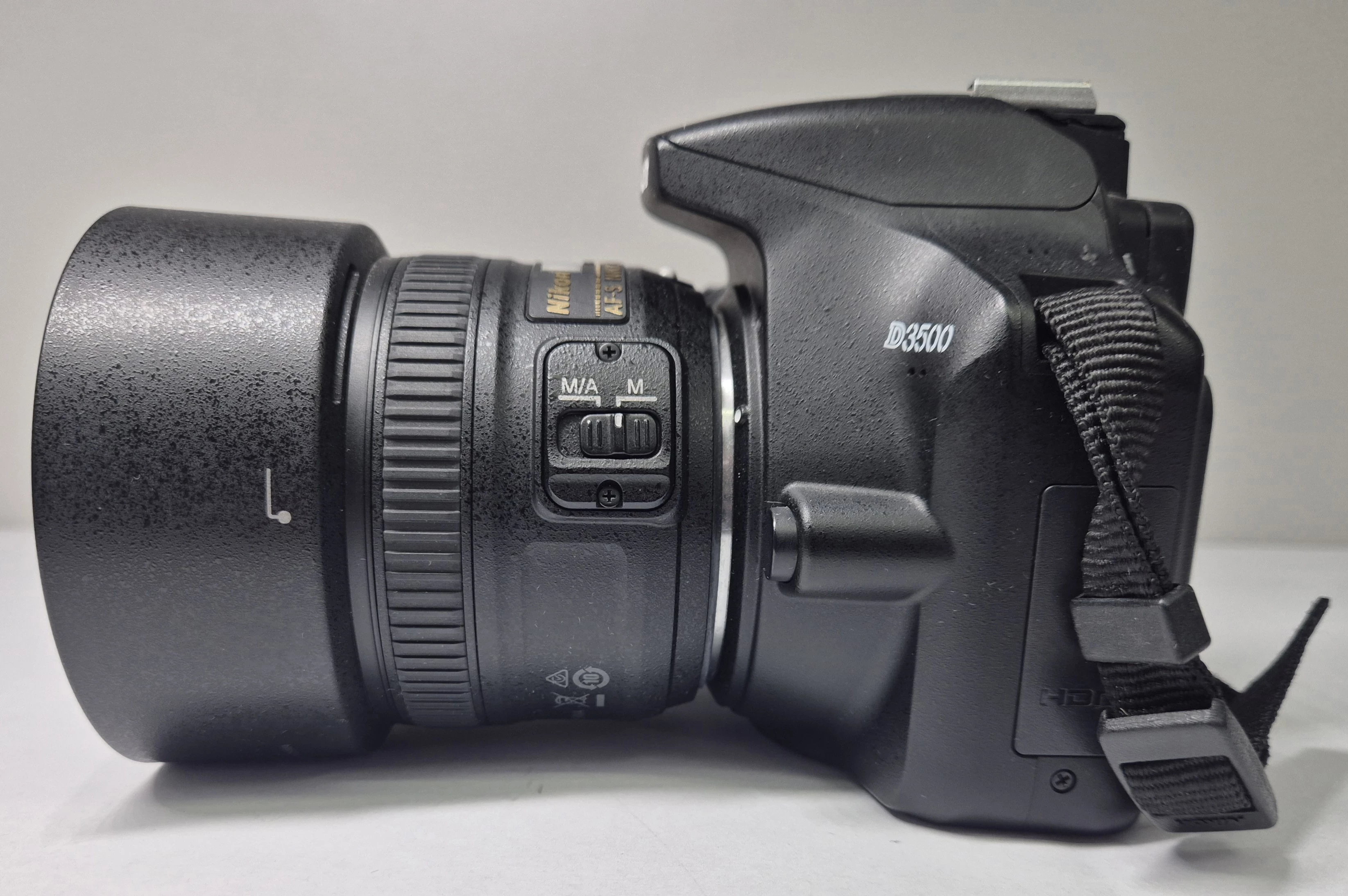 aparat-nikon-d3500obiektyw-nikon-nikkor-50-mm-f18-g-af-s-zestaw-rozdzielczosc-2420