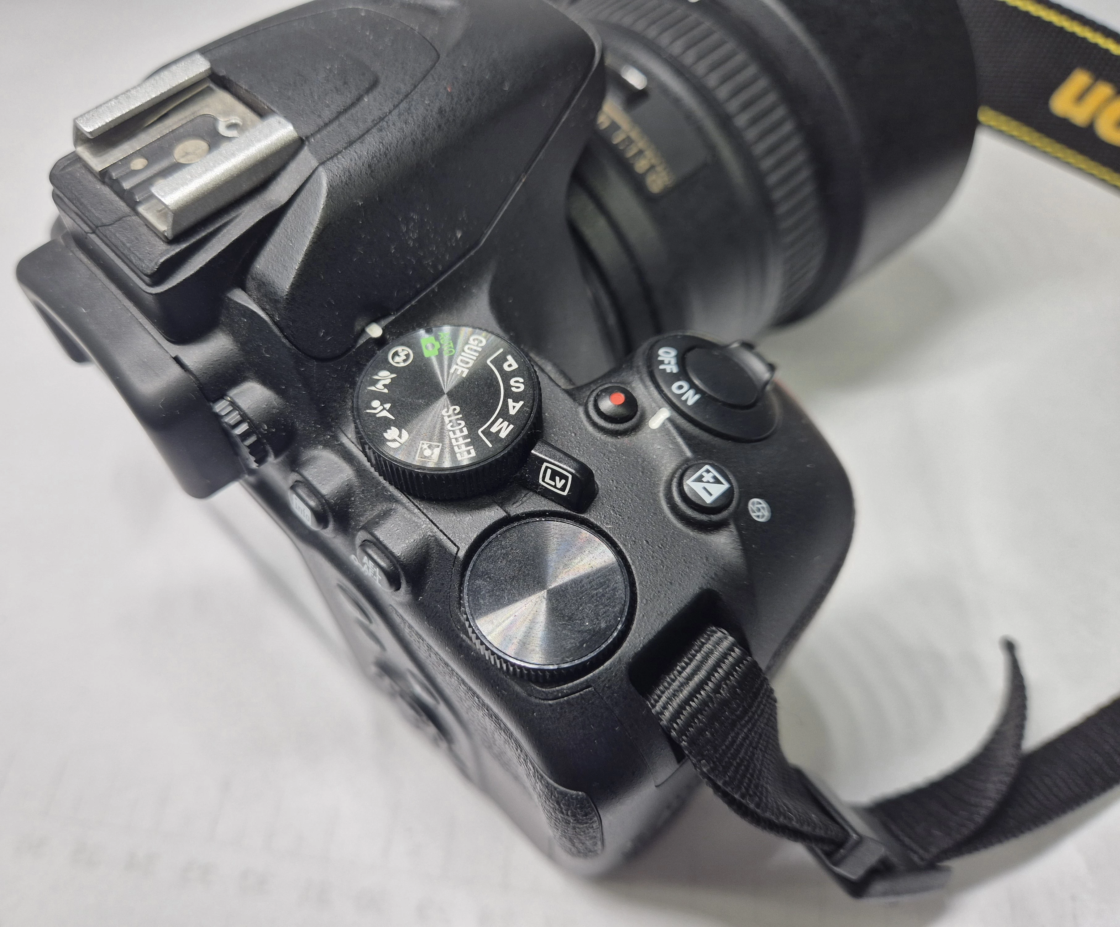 aparat-nikon-d3500obiektyw-nikon-nikkor-50-mm-f18-g-af-s-zestaw-kod-producenta-vba550k004