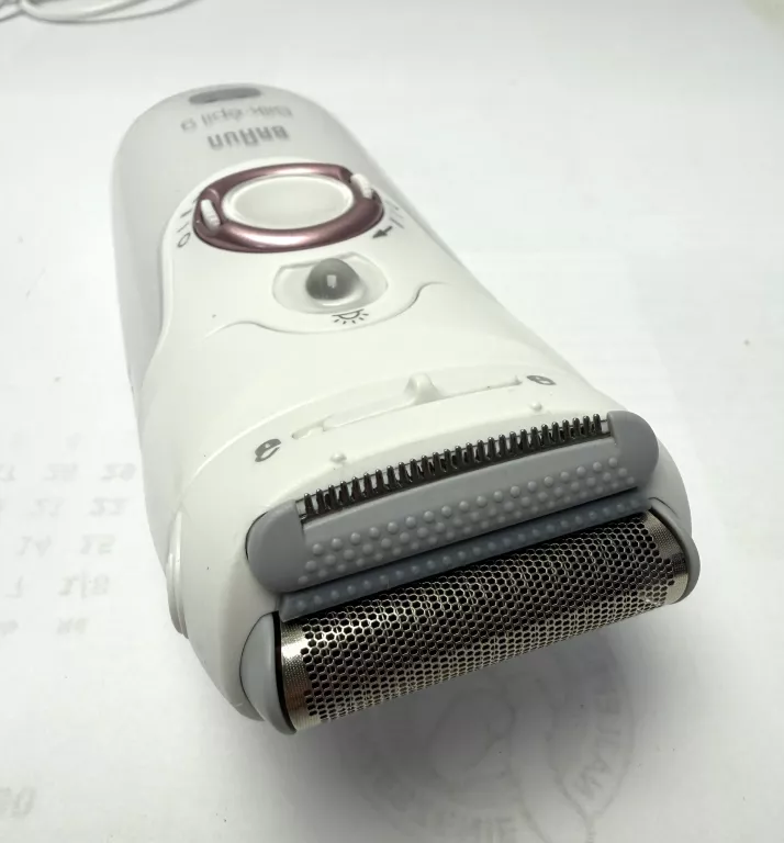 DEPILATOR BRAUN SILK-EPIL 9/ POKROWIEC