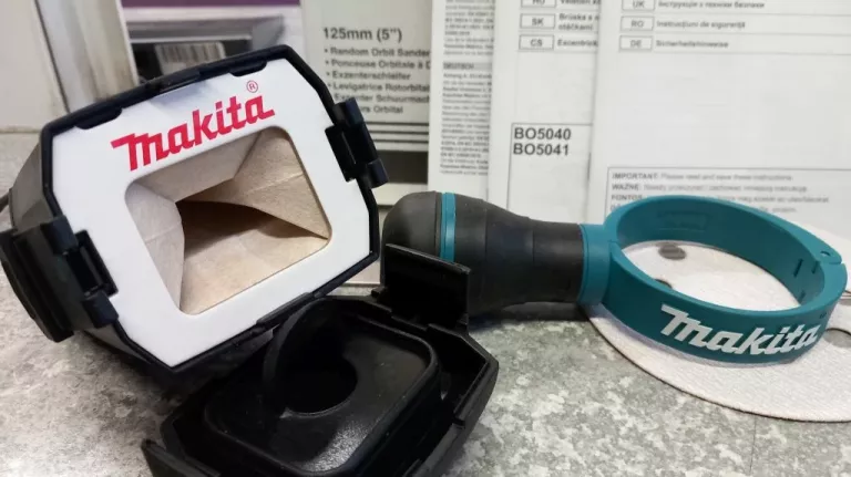 SZLIFIERKA MIMOŚRODKOWA MAKITA BO5041 KOMPLET