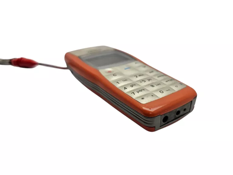 klasyk-telefon-nokia-1100-ladowarka-zadbany-opis-ean-gtin-5000462374911