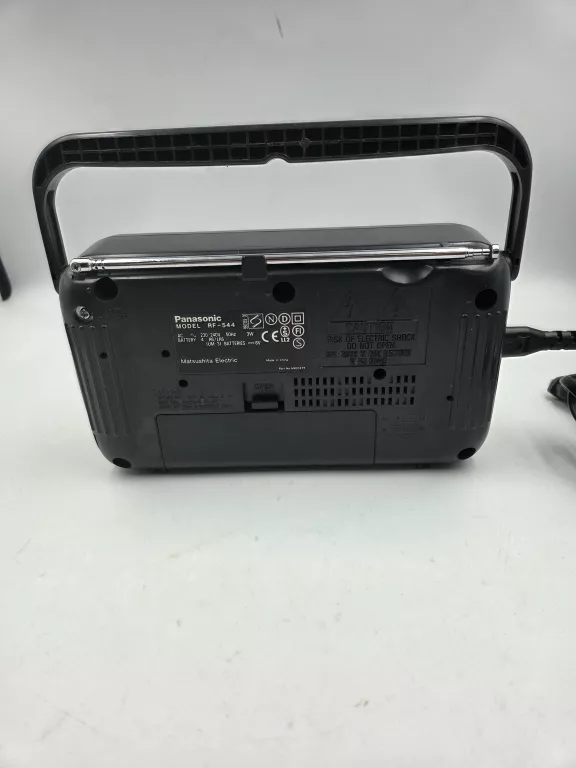 RADIO SIECIOWO-BATERYJNE AM, FM PANASONIC RF-544