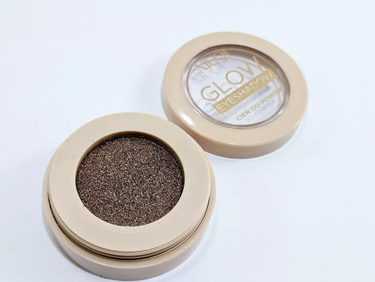 CIEŃ DO POWIEK NIUQI GLOW 06