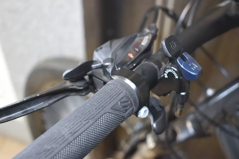 ROWER GÓRSKI MTB STORM SHARK 7.0