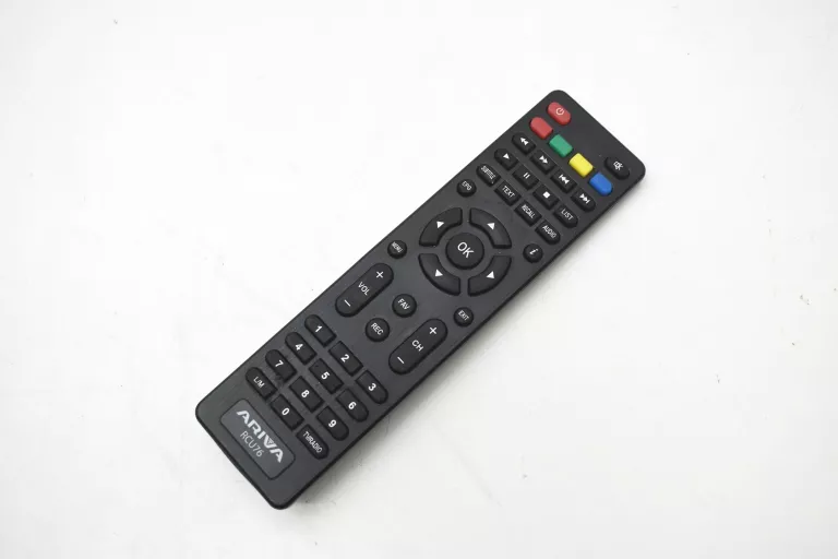DEKODER DVBT2 ARIVA T79 KOMPLET