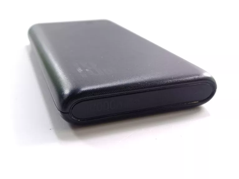 POWERBANK CZARNY 10000MAH 18W