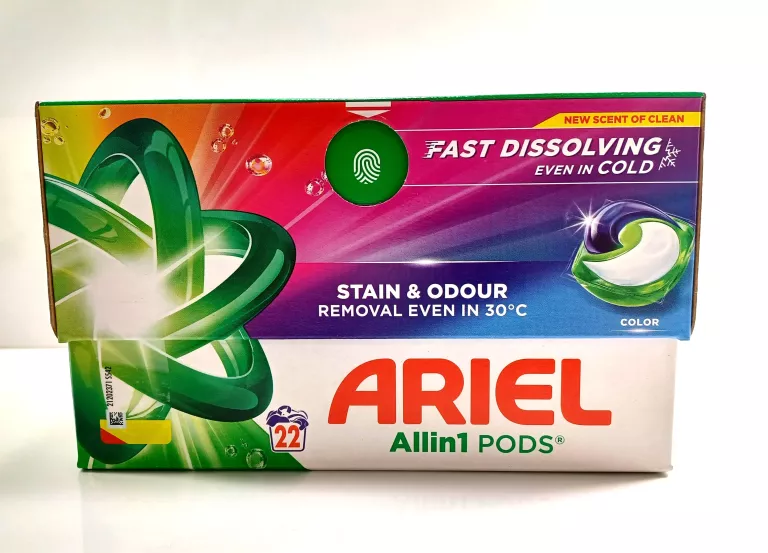 KAPSULKI ARIEL 22 SZT COLOR