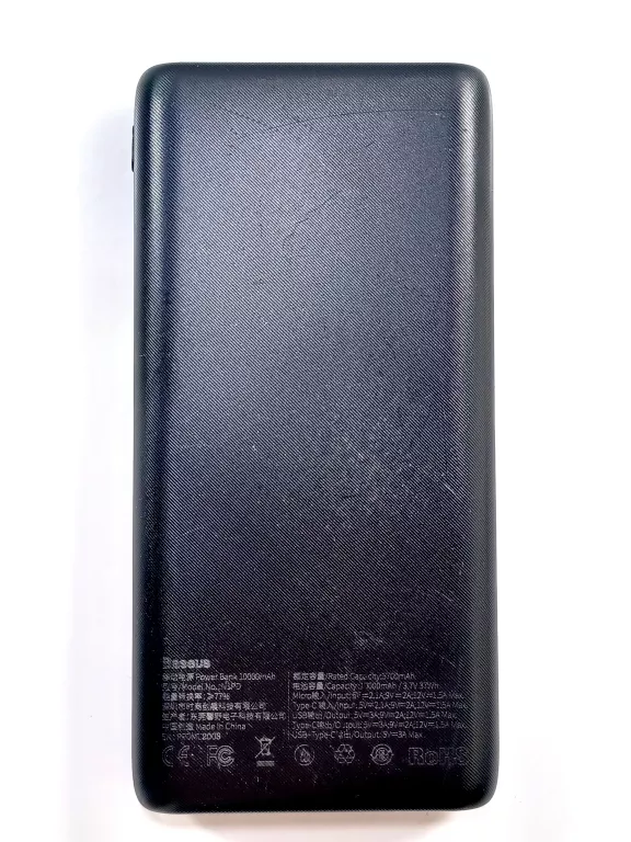 POWERBANK CZARNY 10000MAH 18W