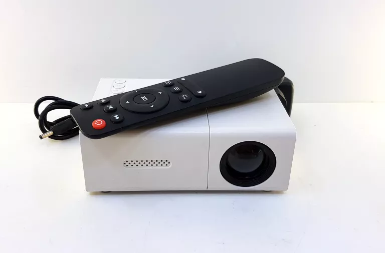 MINI PROJEKTOR MULTIMEDIALNY LED HD USB MICRO SD GŁOŚNIK 2W YG300