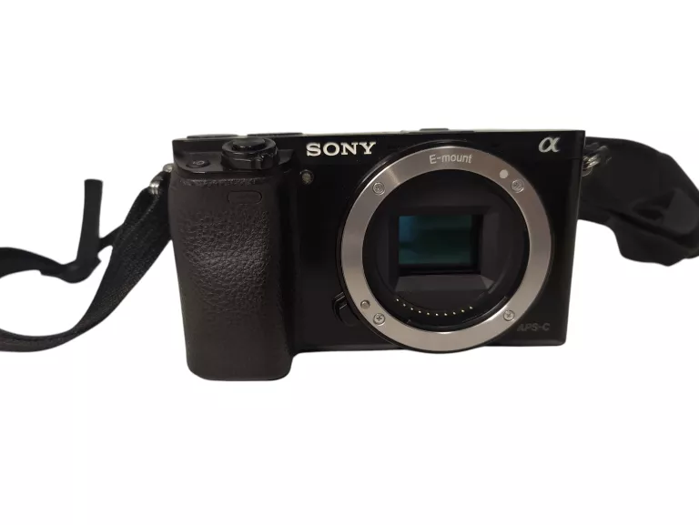 SONY A6000 KORPUS + POKROWIEC