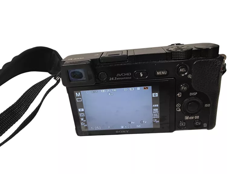 SONY A6000 KORPUS + POKROWIEC