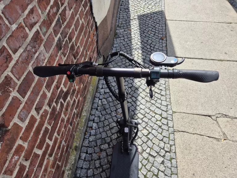 pojazd-elektryczny-joyor-y6s-500w-przebieg-3604km-moc-silnika-50000