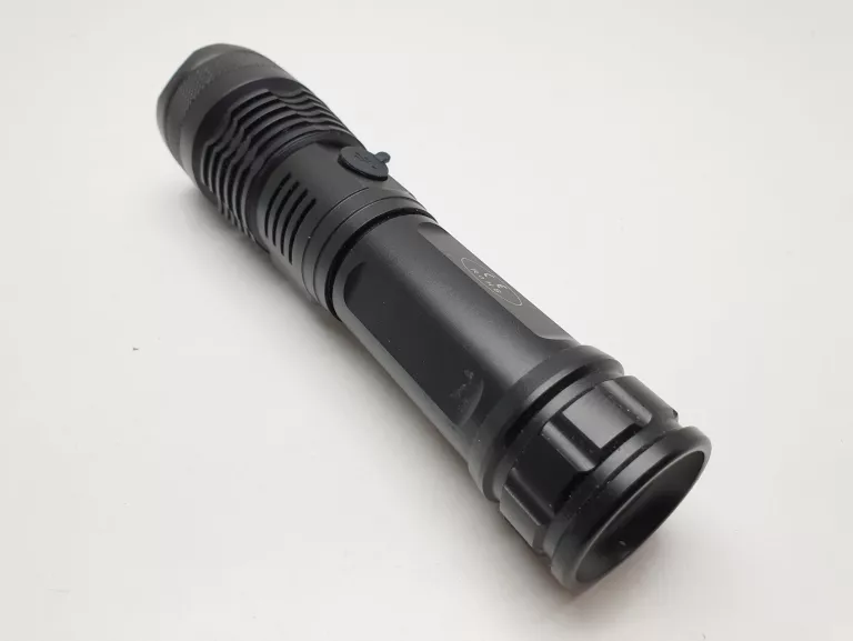 LATARKA SHUSTAR USB-TYP C